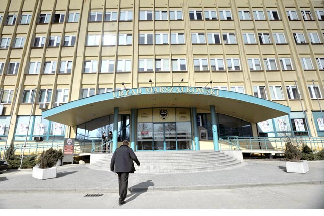 Obrazek ilustrujący tekst Rozgrywki w kulisach
