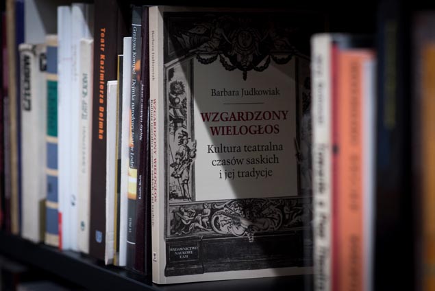 Obrazek ilustrujący tekst W nowych książkach o starym teatrze