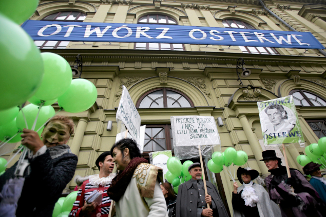Obrazek ilustrujący tekst Głos w sprawie wielości mikroświatów