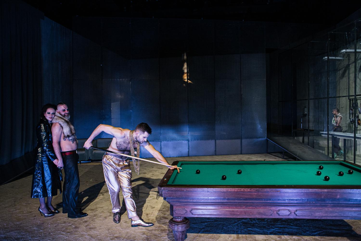 Obrazek ilustrujący tekst Czarne bile