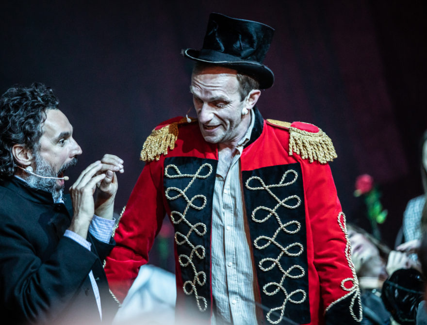 Miłość jest tylko duchowa