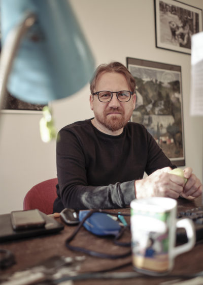 Teatr nie jest monadą Teatr nie jest monadą