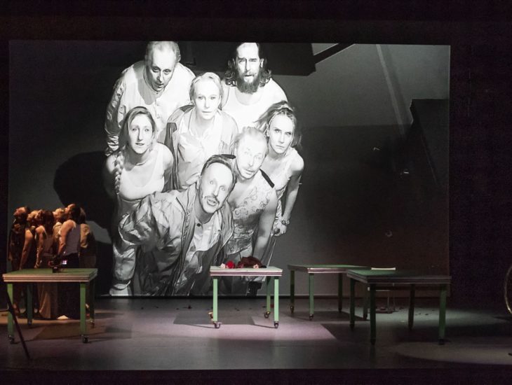 Krytyk w teatrze krytycznym