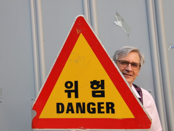 Od pisania o teatrze do pisania dla teatru