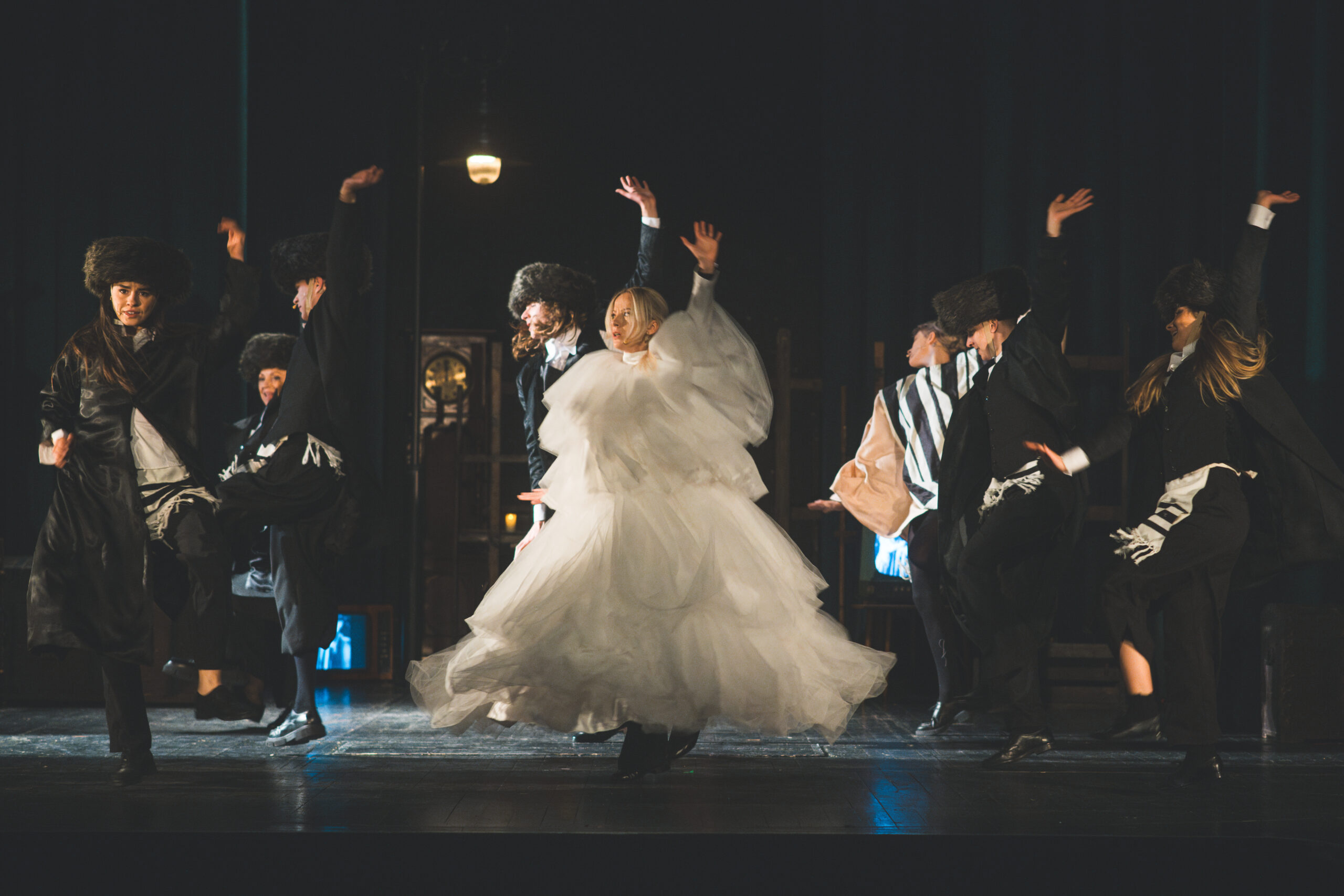 Obrazek ilustrujący tekst Dybuki i ludzie