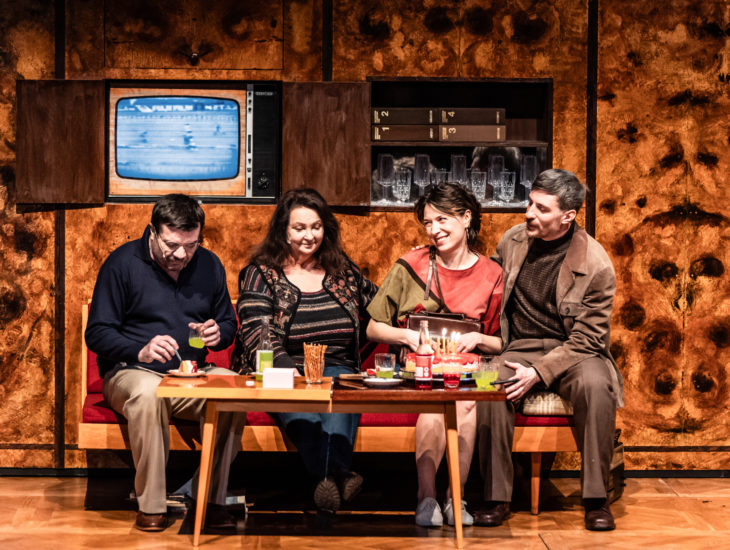 „Przeszłość to nie tylko to, co ci się przydarzyło…”